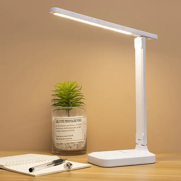 Lampara Led de Escritorio.